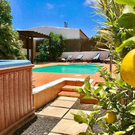 Casa Del Medio Hébergement de vacances *