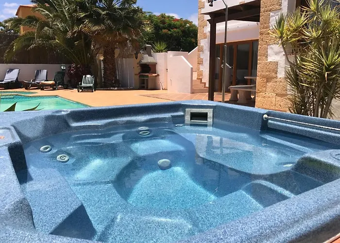 Casa Del Medio * אנטיגואה