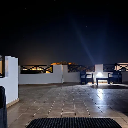 Casa Del Medio *