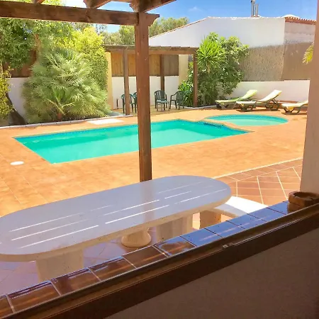 Semesterbostad Casa Del Medio Antigua (Fuerteventura)